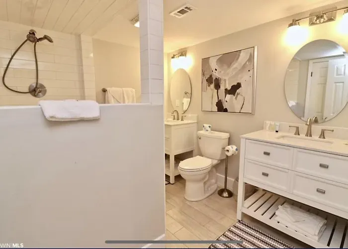 Aparthotel Beachfront Bliss! 1800 Sq Ft Spacious 3br Sleeps 12 - Oceans 9d