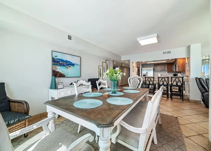 Beachfront Bliss! 1800 Sq Ft Spacious 3br Sleeps 12 - Oceans 9d Aparthotel