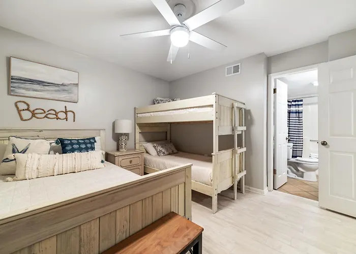 Beachfront Bliss! 1800 Sq Ft Spacious 3br Sleeps 12 - Oceans 9d Aparthotel