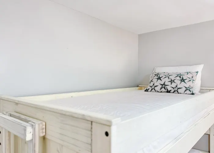 Beachfront Bliss! 1800 Sq Ft Spacious 3br Sleeps 12 - Oceans 9d Aparthotel Gulf Shores
