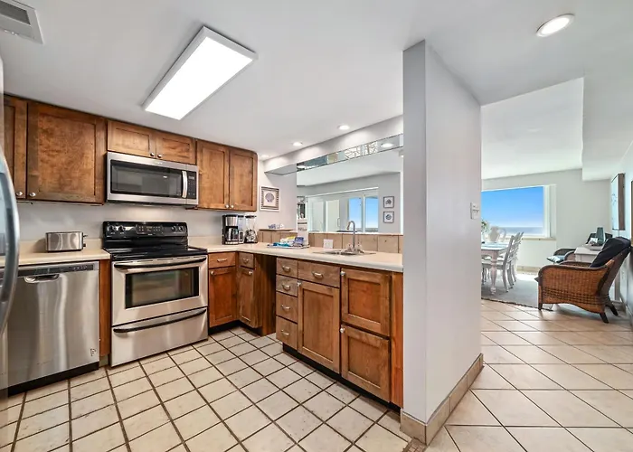 Beachfront Bliss! 1800 Sq Ft Spacious 3br Sleeps 12 - Oceans 9d